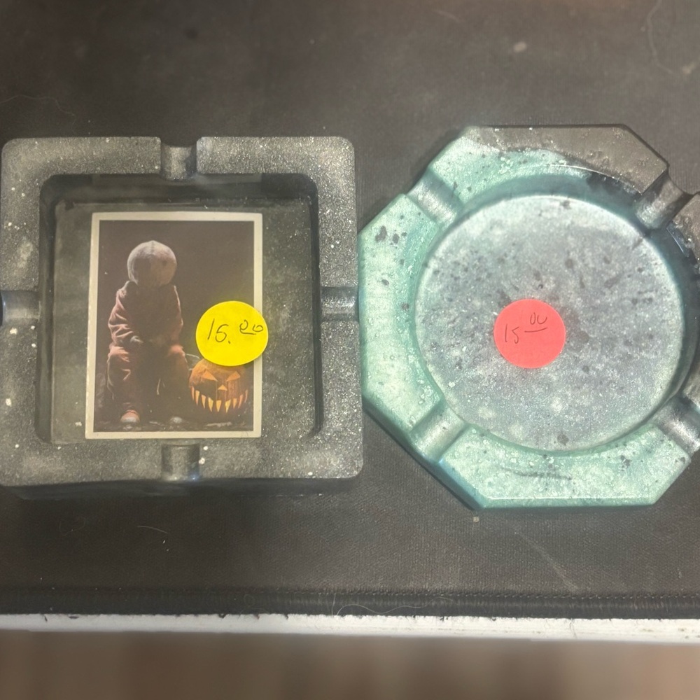 ** Ashtray Bundle **